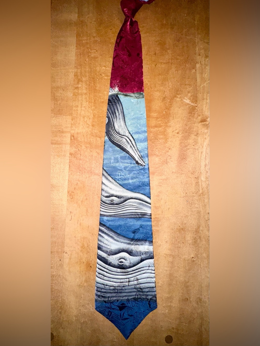 Humpback Glory whale Endangered Species tie necktie cravat like new Marc Dennis
